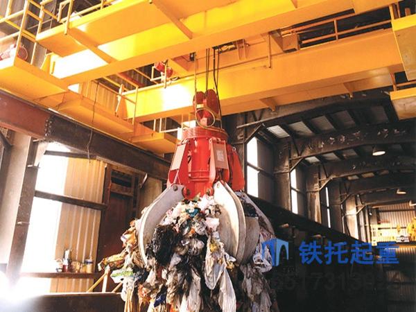 垃圾填埋場作業抓斗行吊有哪些特殊配置